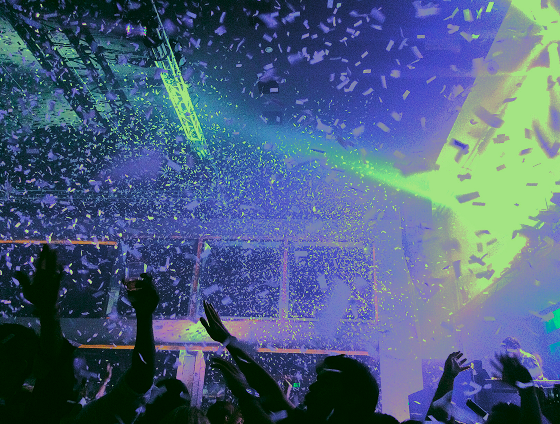 행사나 공연 연출을
기획하고 있어요.